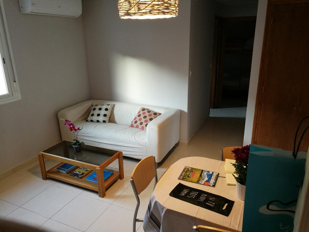 Apartaments Els Temporers Corbera ภายนอก รูปภาพ