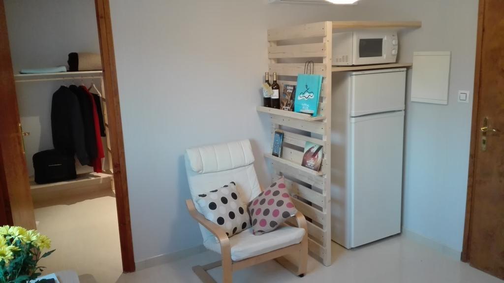 Apartaments Els Temporers Corbera ภายนอก รูปภาพ