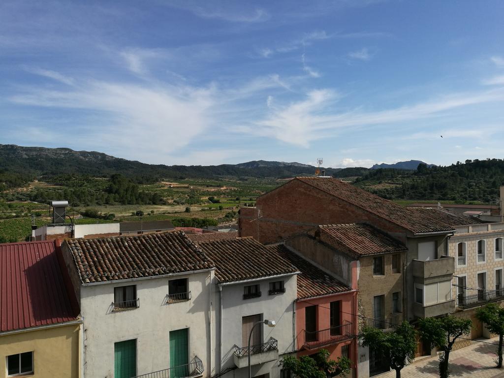 Apartaments Els Temporers Corbera ภายนอก รูปภาพ